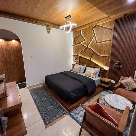 House Of Lights Otel Solan Dış mekan fotoğraf
