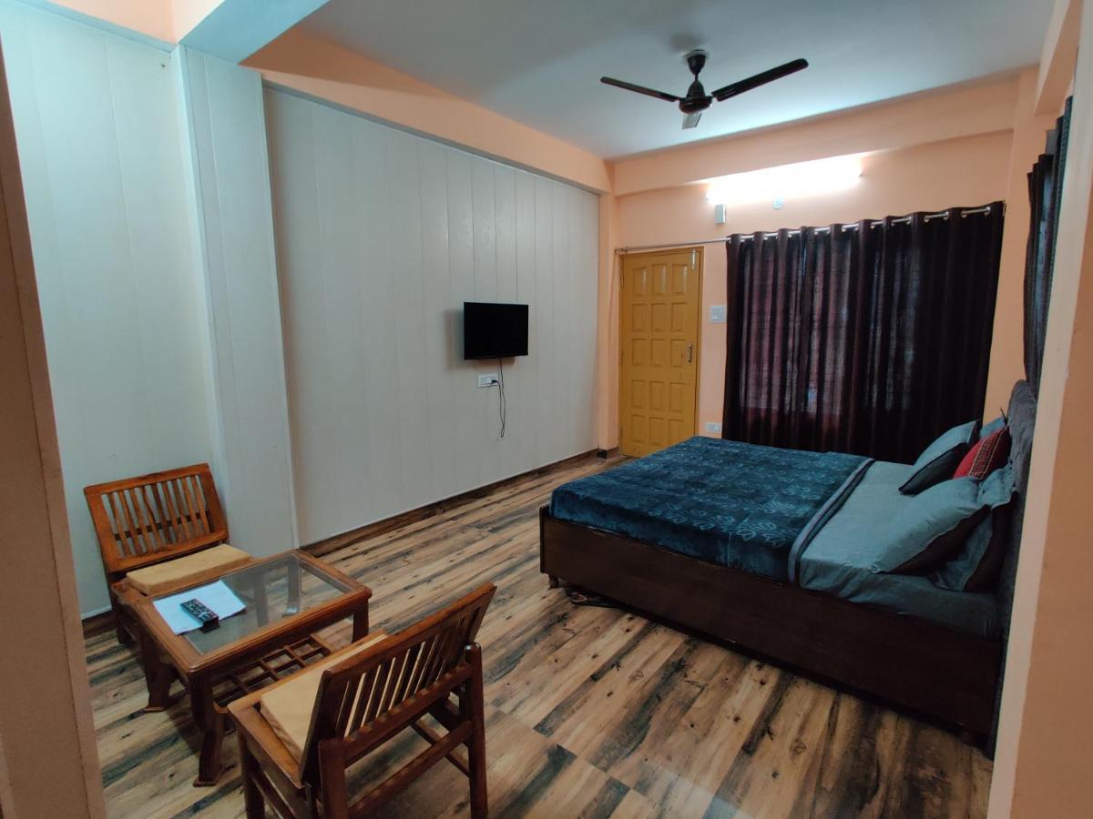 House Of Lights Otel Solan Dış mekan fotoğraf