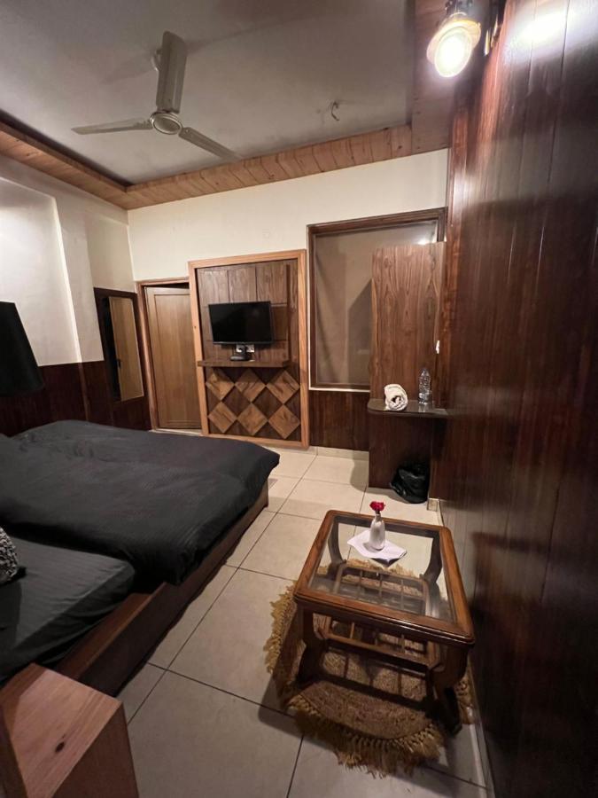 House Of Lights Otel Solan Dış mekan fotoğraf